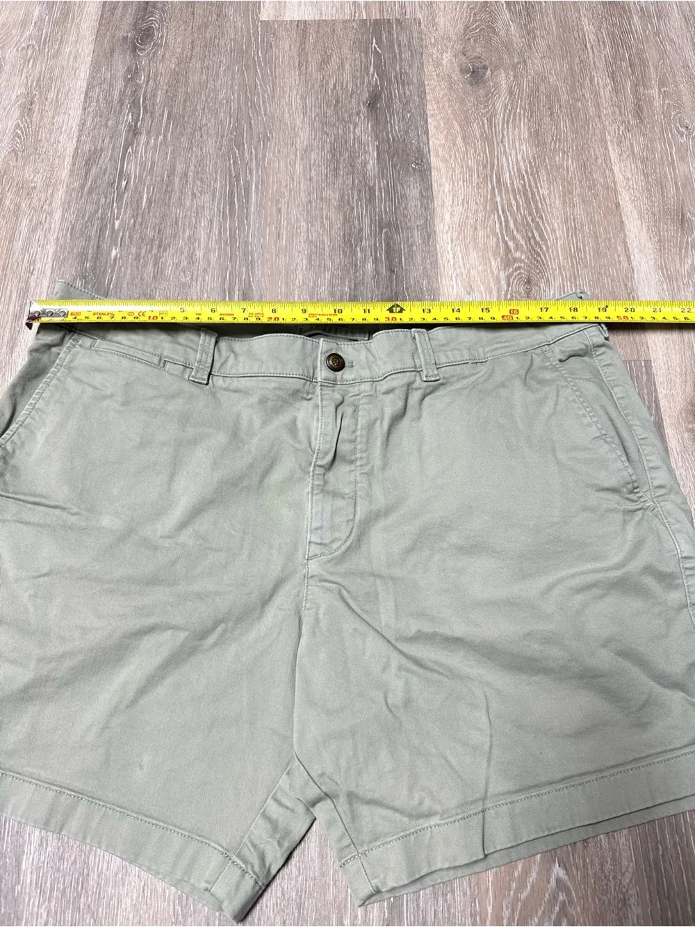 Duck Head Mens 38 Gold School Chino Shorts Olive Shadow Green 6 Inseam